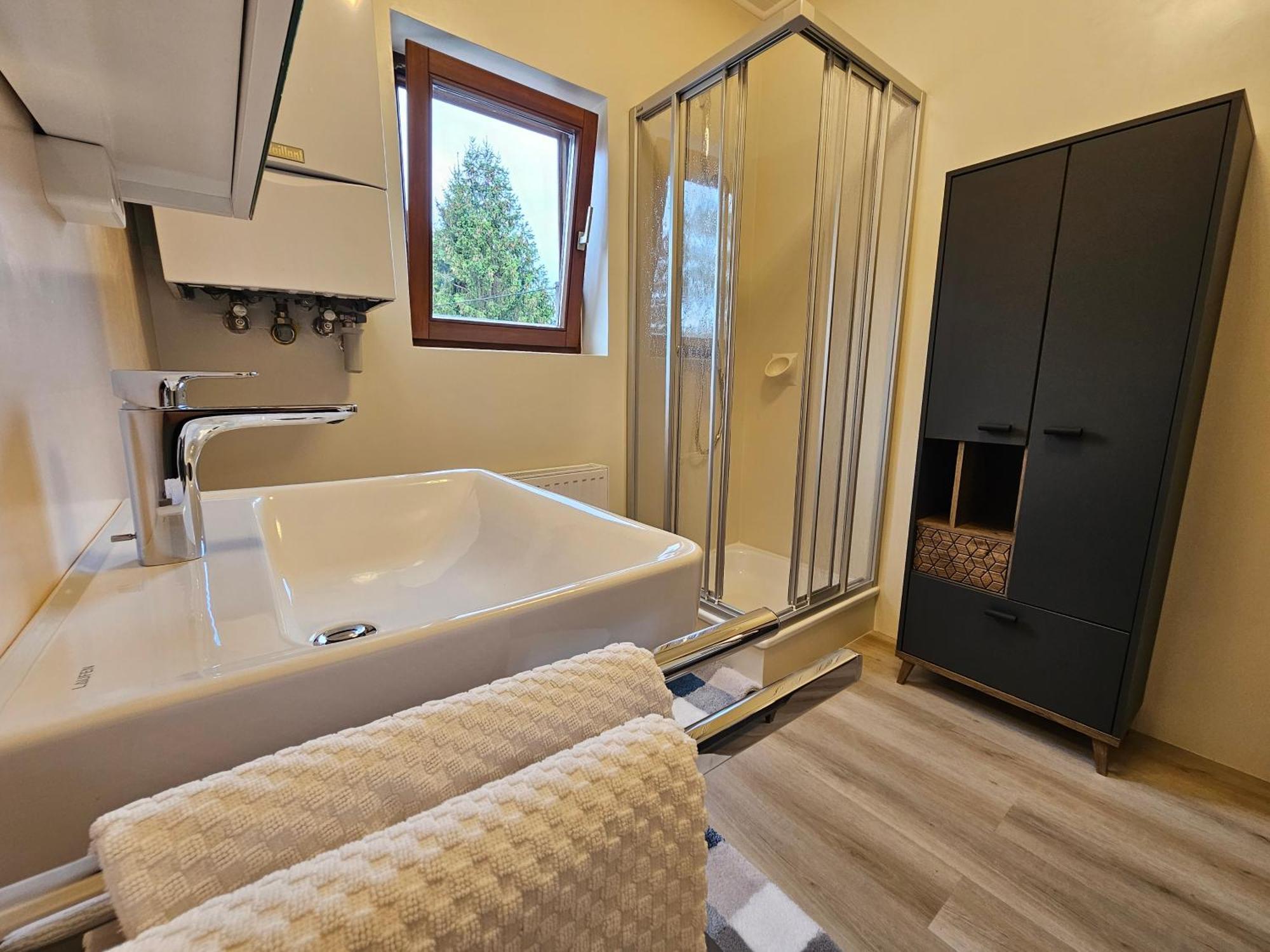 Gasthof Engelhof Gmunden Bagian luar foto