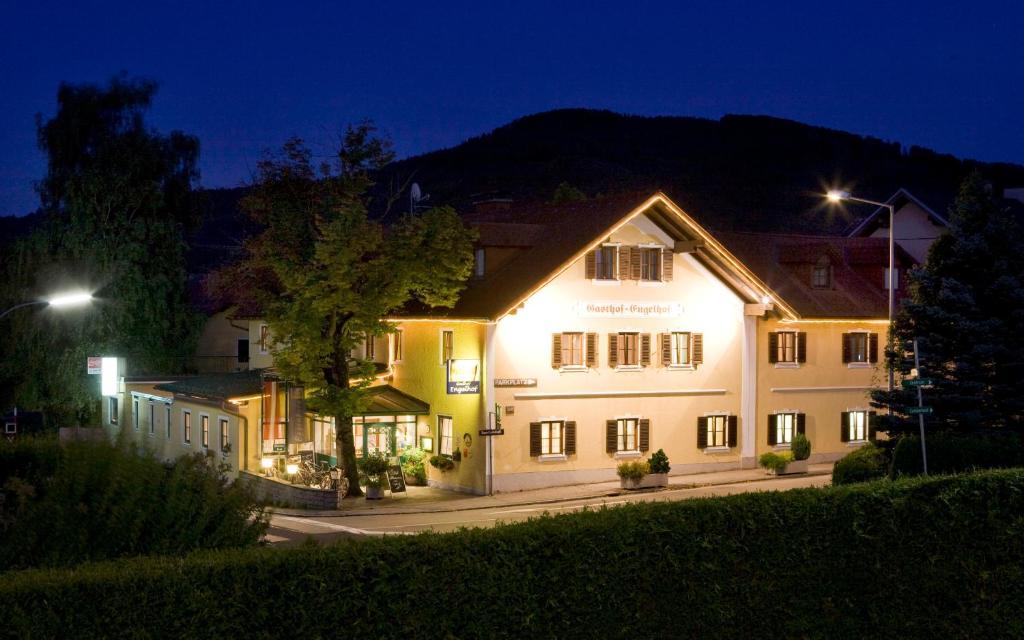 Gasthof Engelhof Gmunden Bagian luar foto